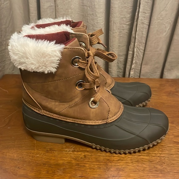 Tommy Hilfiger Duck Boots with Fur Trim - Picture 1 of 8
